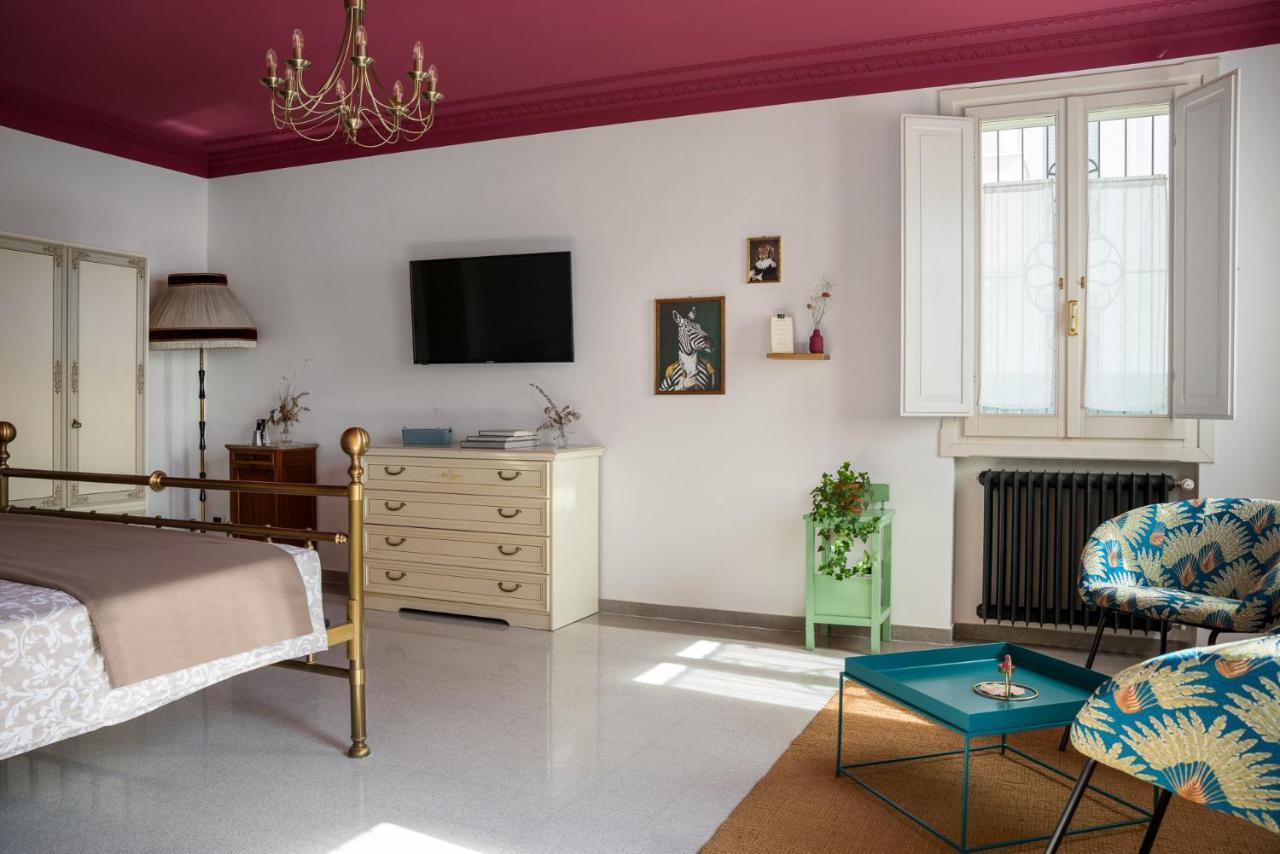 B&B Villa Ebe Santarcangelo di Romagna Bagian luar foto