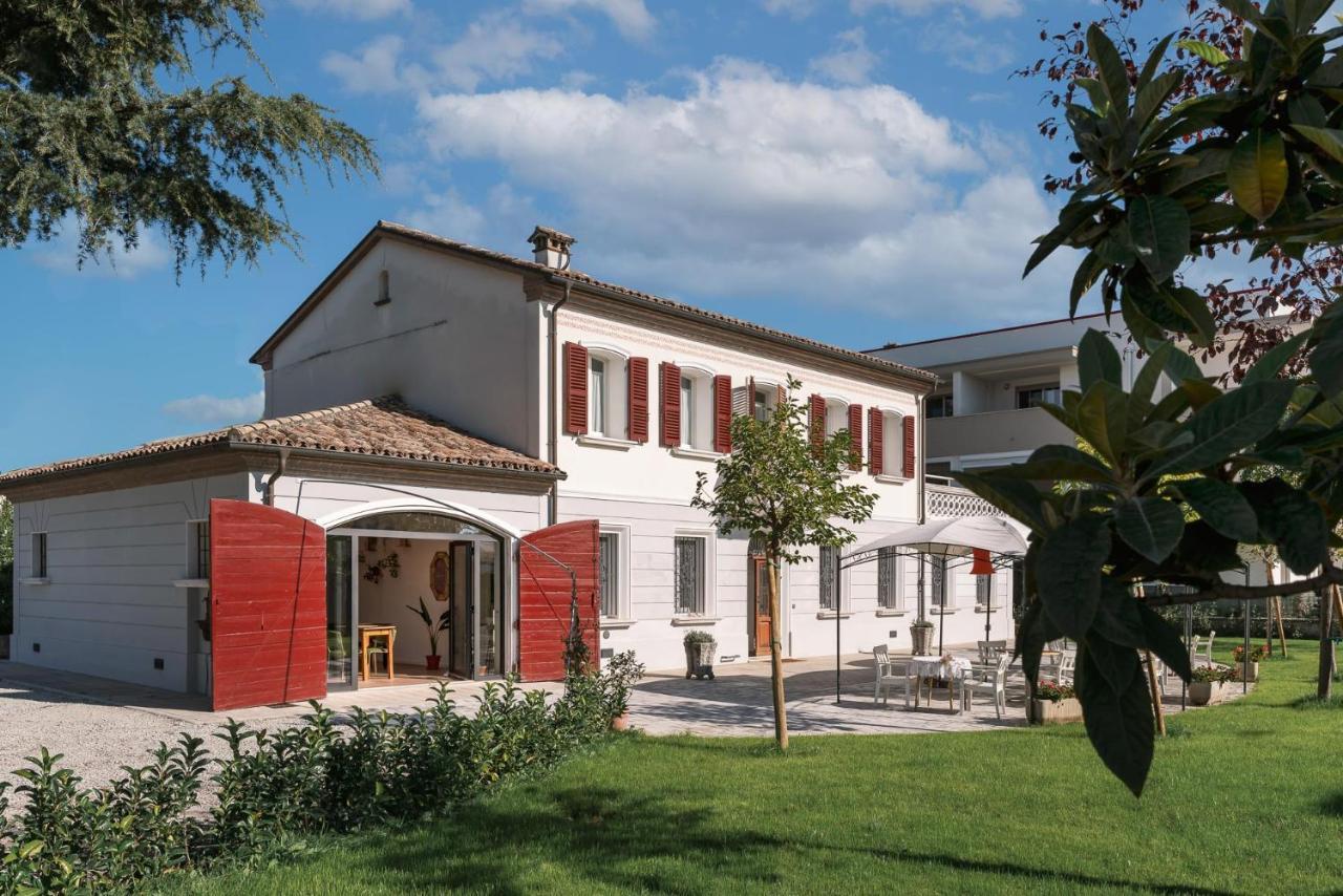 B&B Villa Ebe Santarcangelo di Romagna Bagian luar foto
