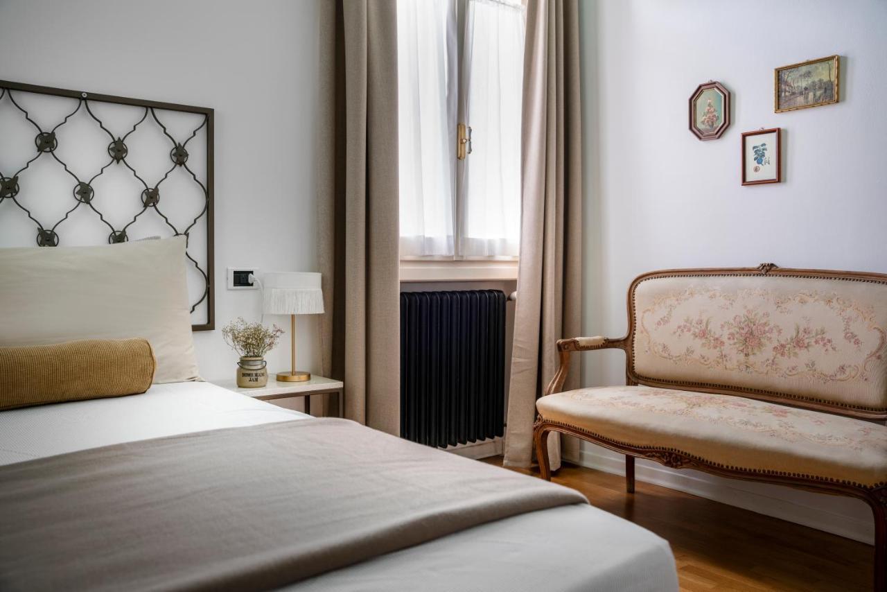 B&B Villa Ebe Santarcangelo di Romagna Bagian luar foto
